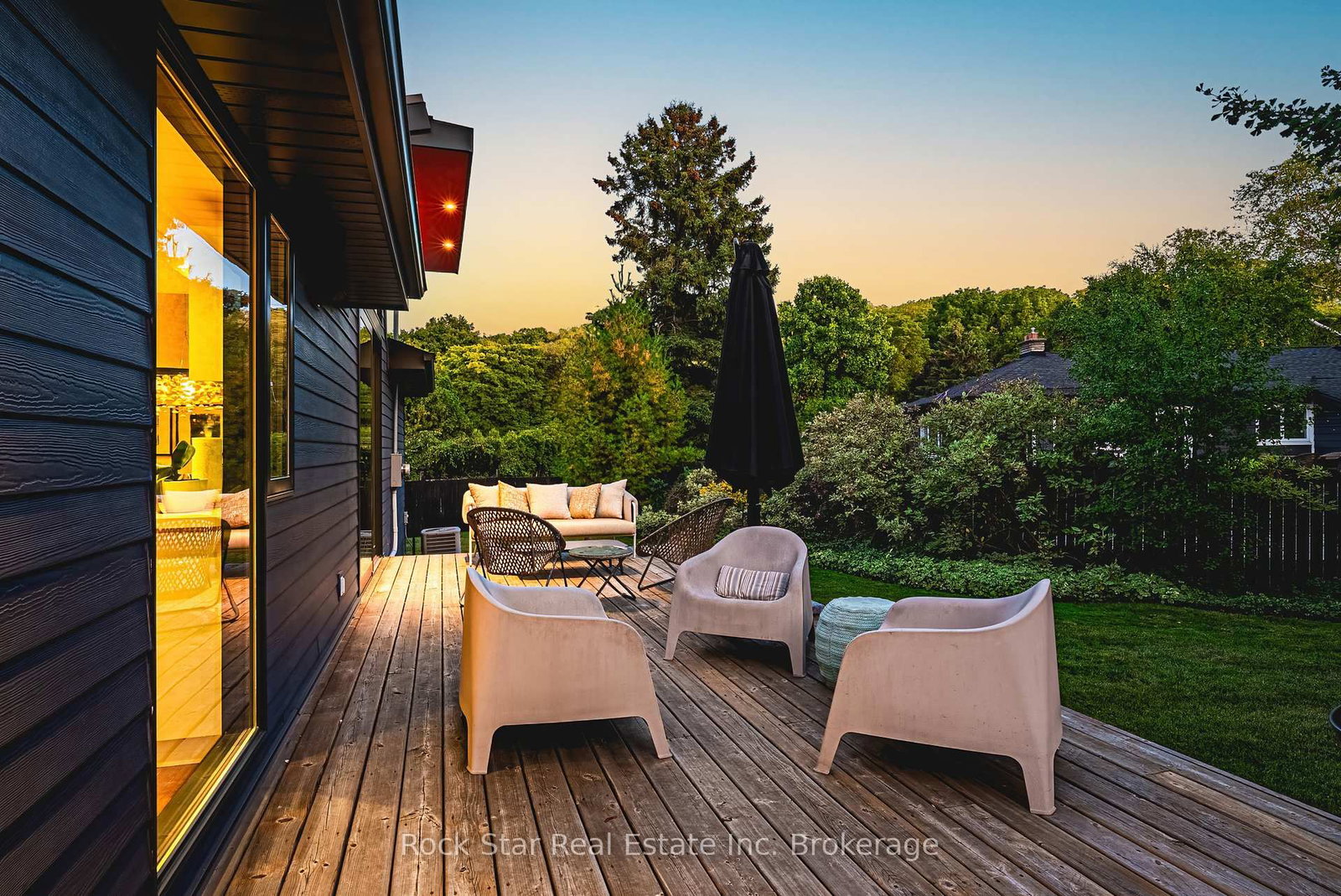 368 Philip Place - Photo 13