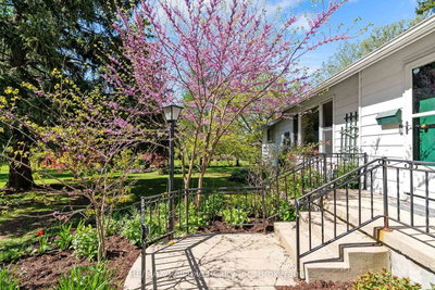 68 William Street • Huron East, ON photo 4