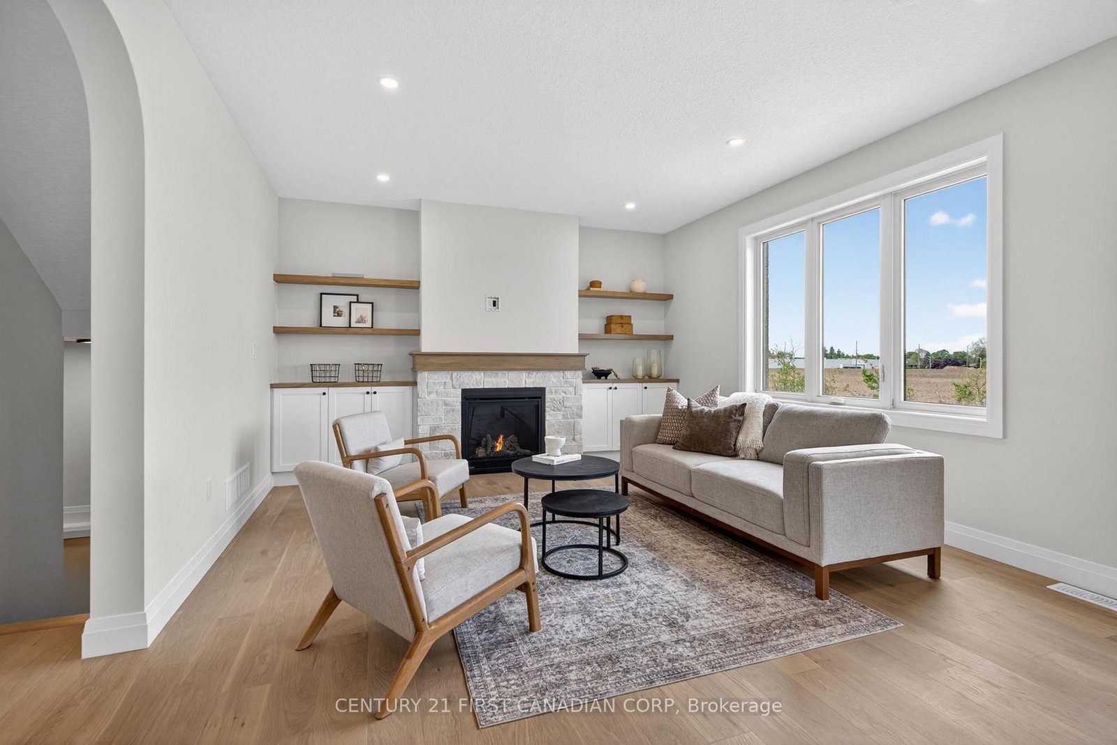 61 Hardy Drive • Strathroy-Caradoc, ON photo 15