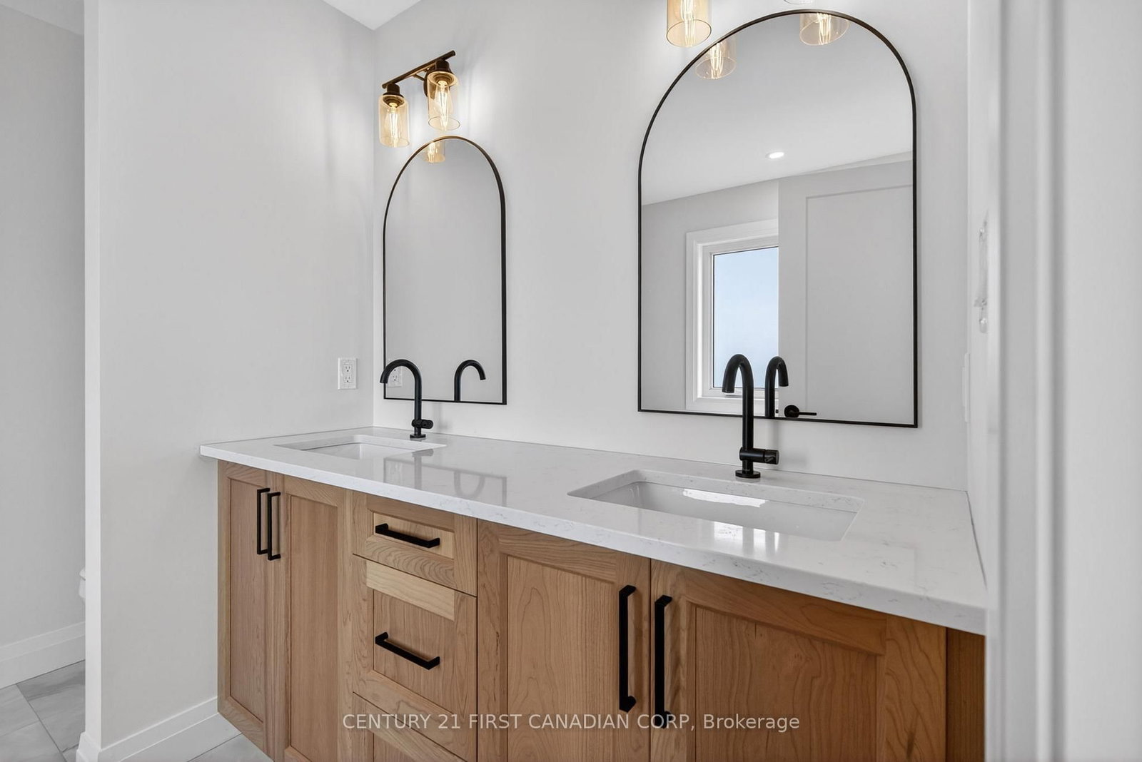 61 Hardy Drive • Strathroy-Caradoc, ON photo 24