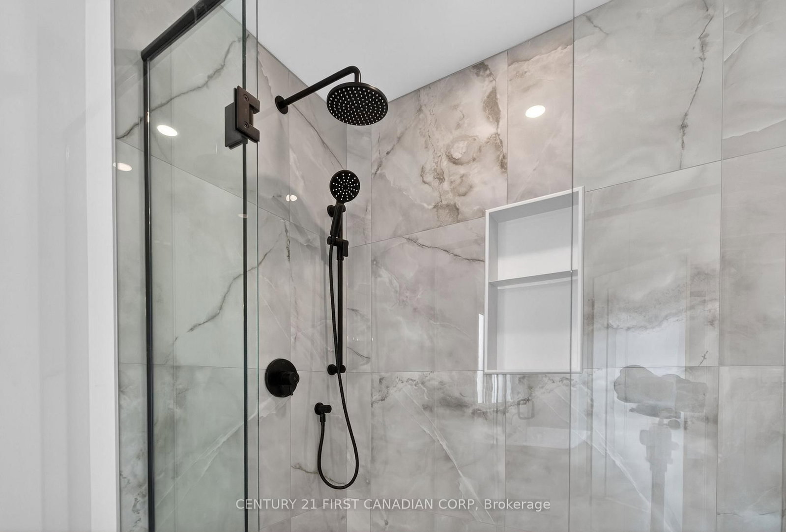 61 Hardy Drive • Strathroy-Caradoc, ON photo 27