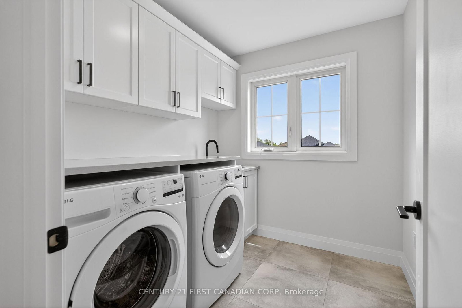 61 Hardy Drive • Strathroy-Caradoc, ON photo 28