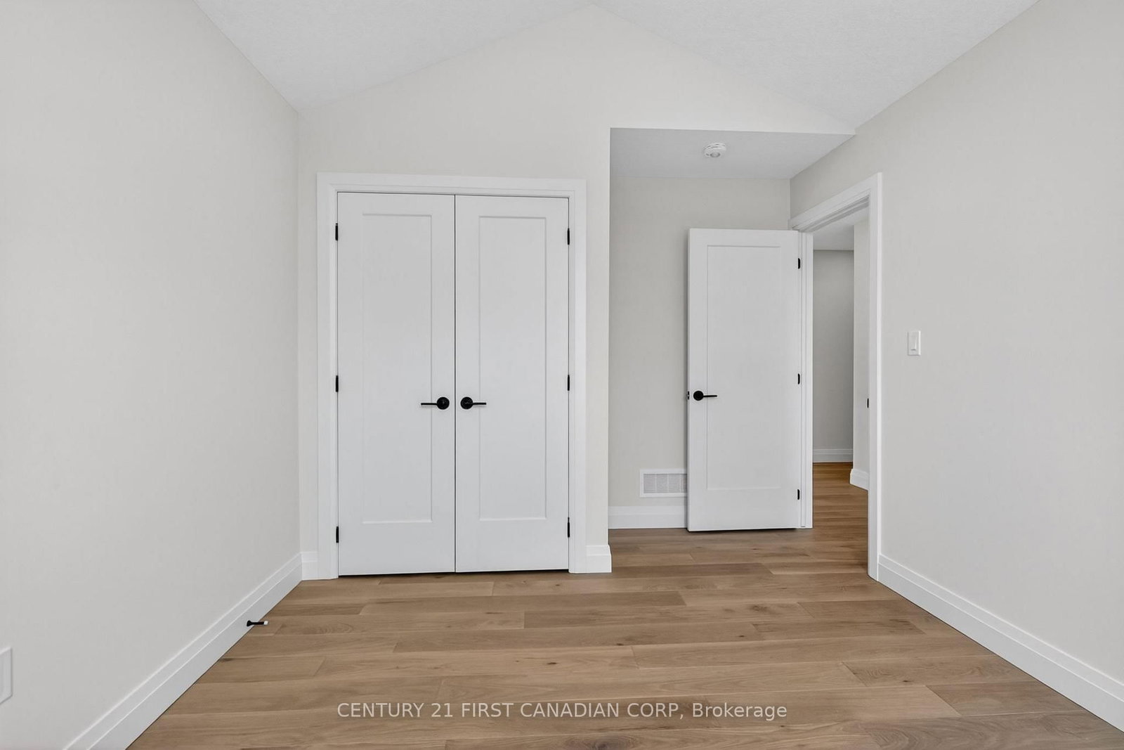 61 Hardy Drive • Strathroy-Caradoc, ON photo 30
