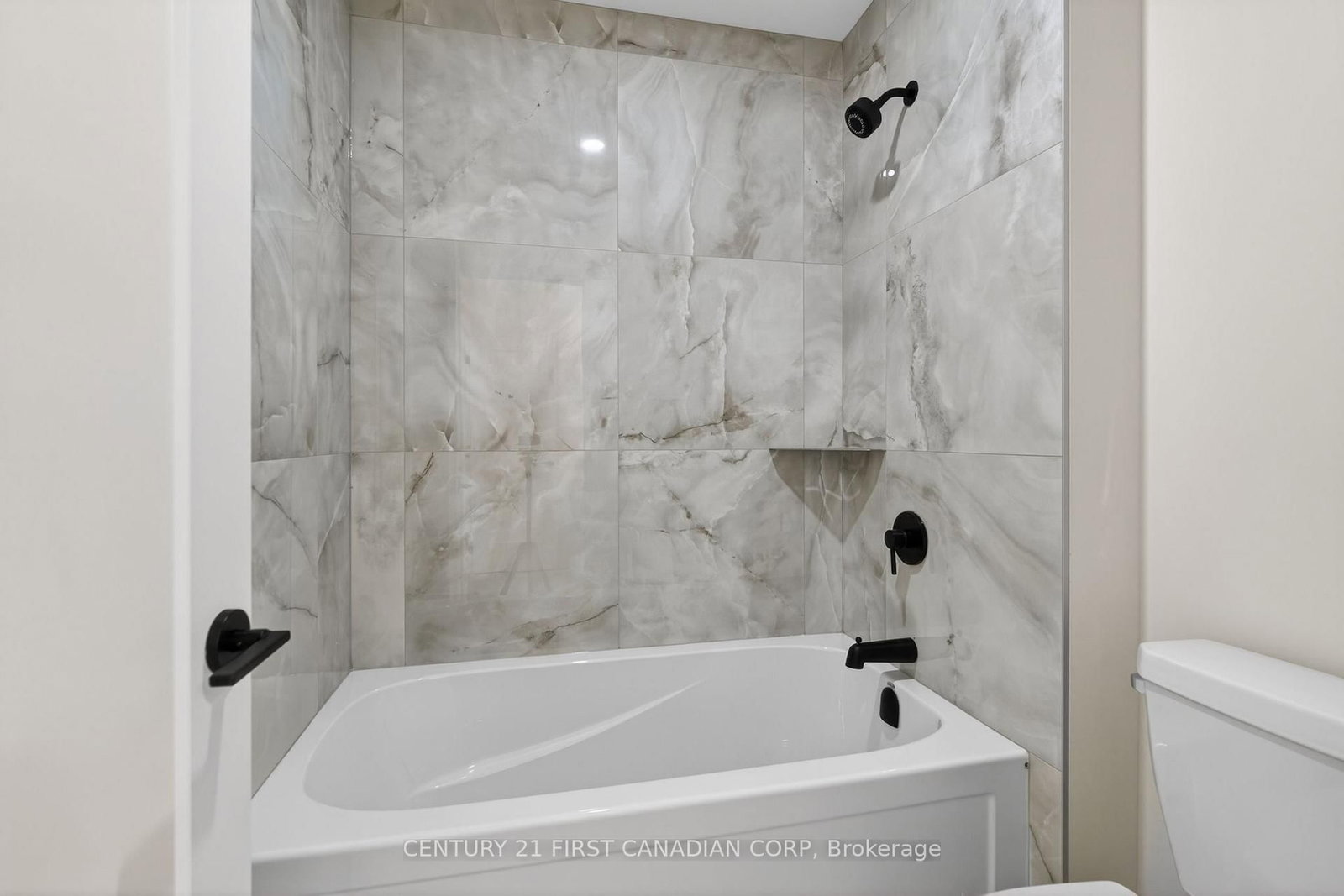 61 Hardy Drive • Strathroy-Caradoc, ON photo 34