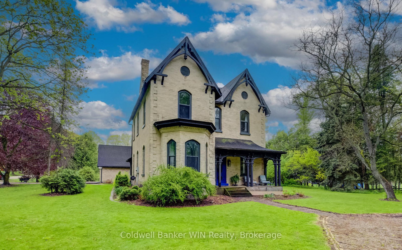 525 Silver Street • Wellington North, ON photo 1