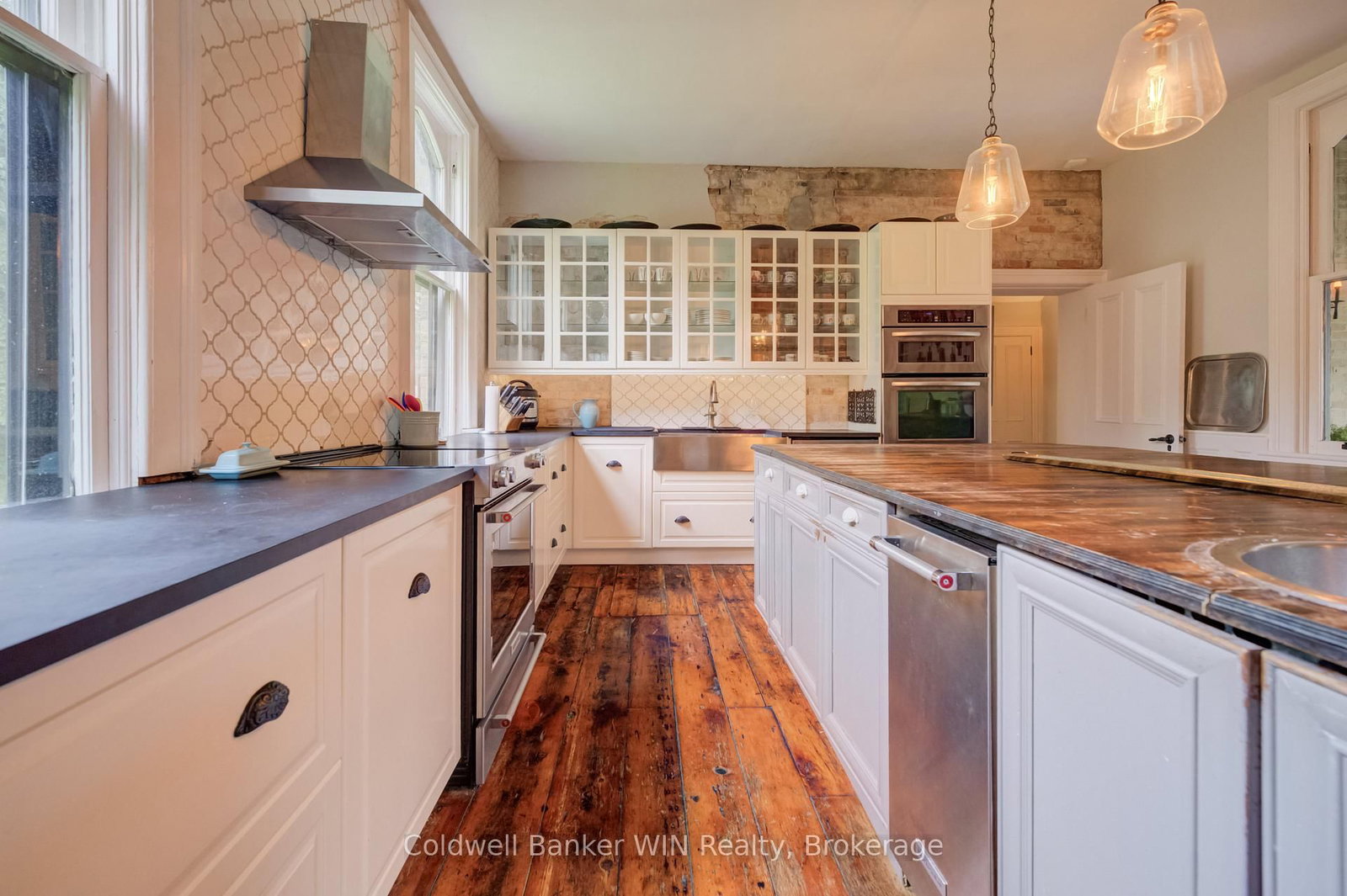 525 Silver Street • Wellington North, ON photo 6