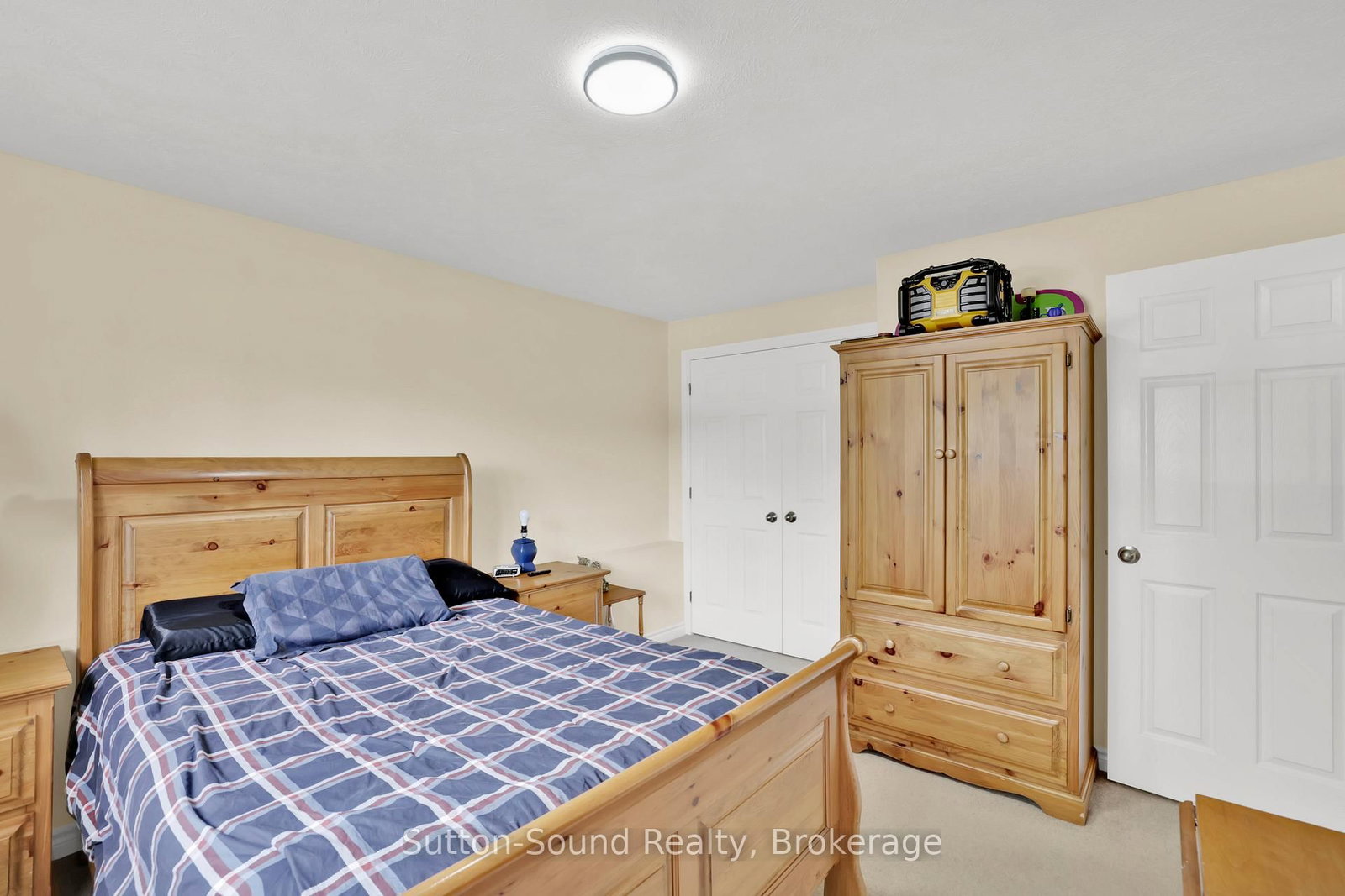900 10th Avenue E • Owen Sound, ON photo 24