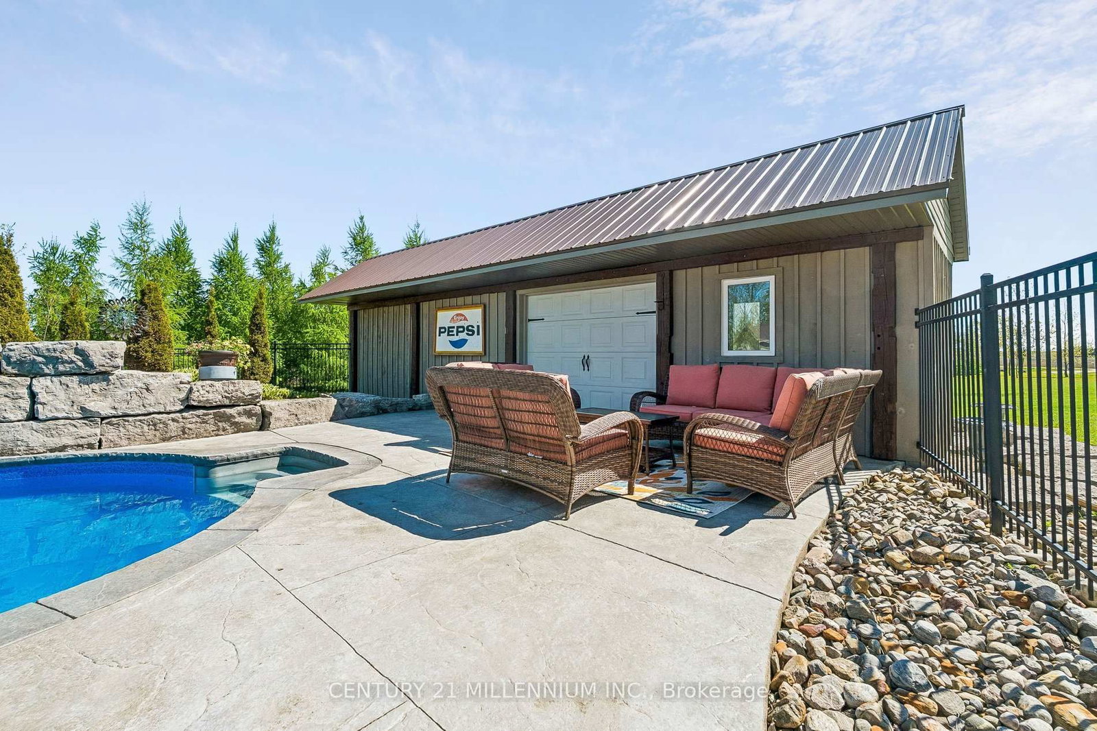 434541 4th Line • Amaranth, ON photo 35