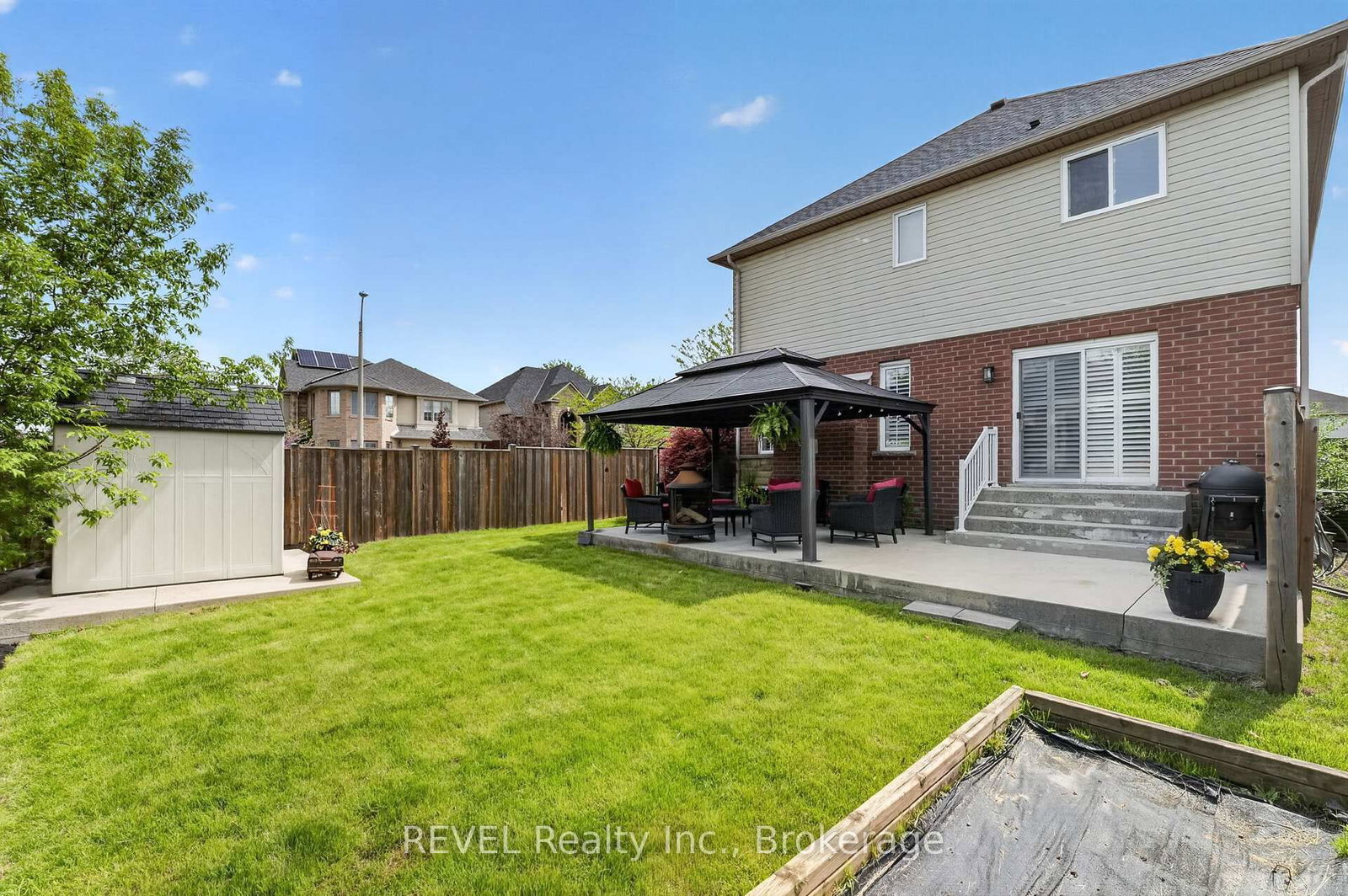 29 Springbreeze Heights • Hamilton, ON photo 41