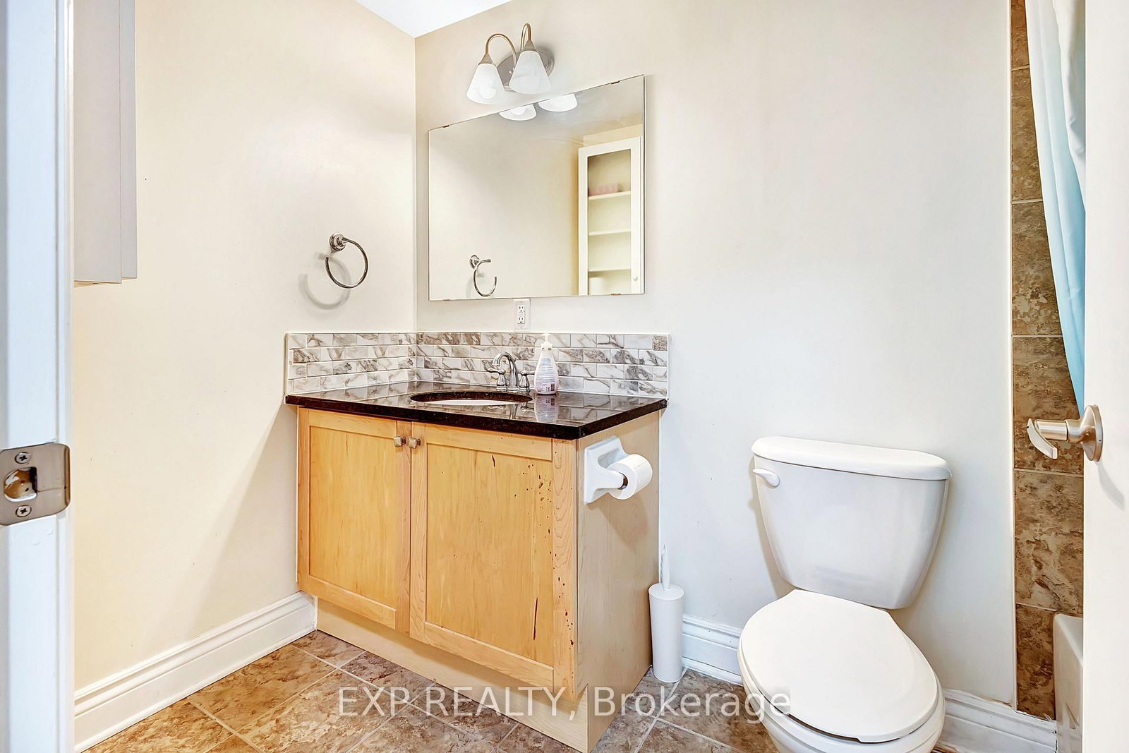323 Winona Avenue, Unit 10 - Photo 14
