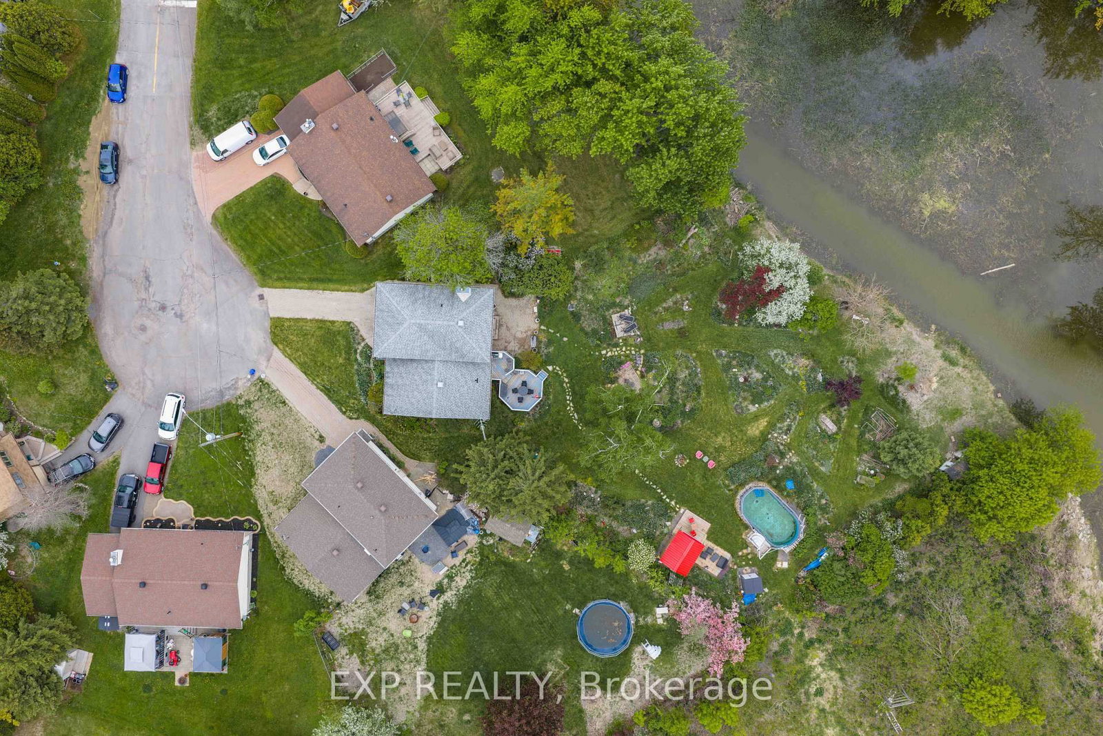 Listing Image 3