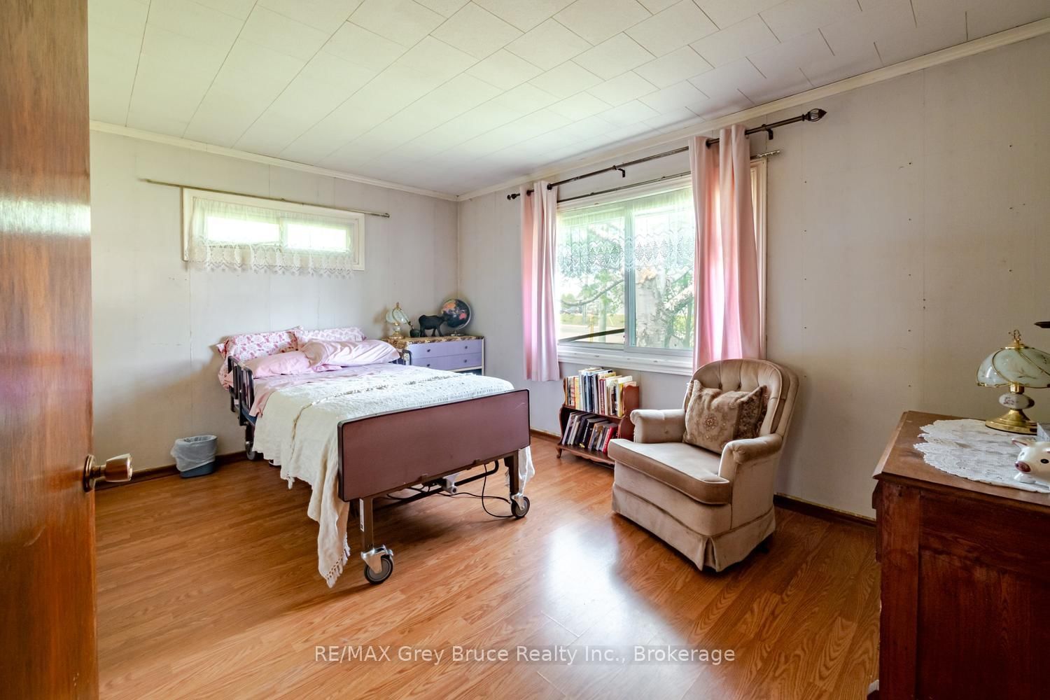 515 Princess Street • Georgian Bluffs, ON photo 20