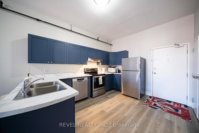 407 - 150 Colborne Street