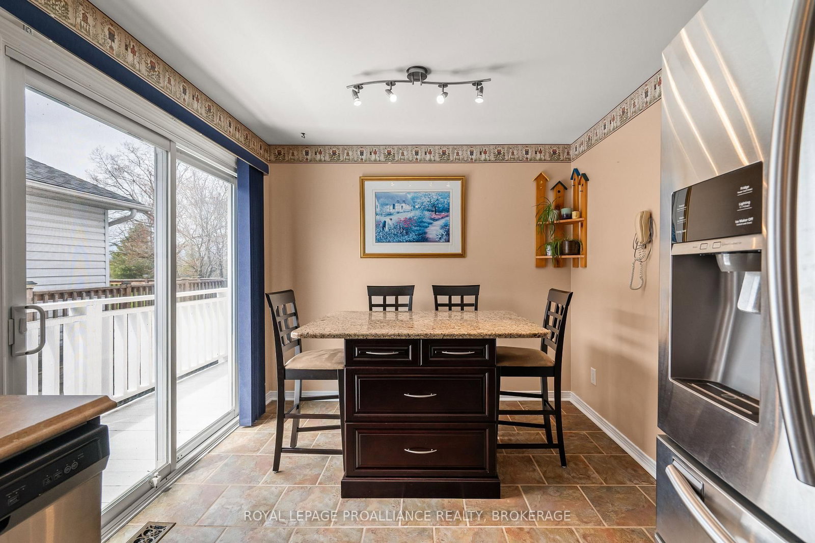 307 Amherst Drive • Loyalist, ON photo 11