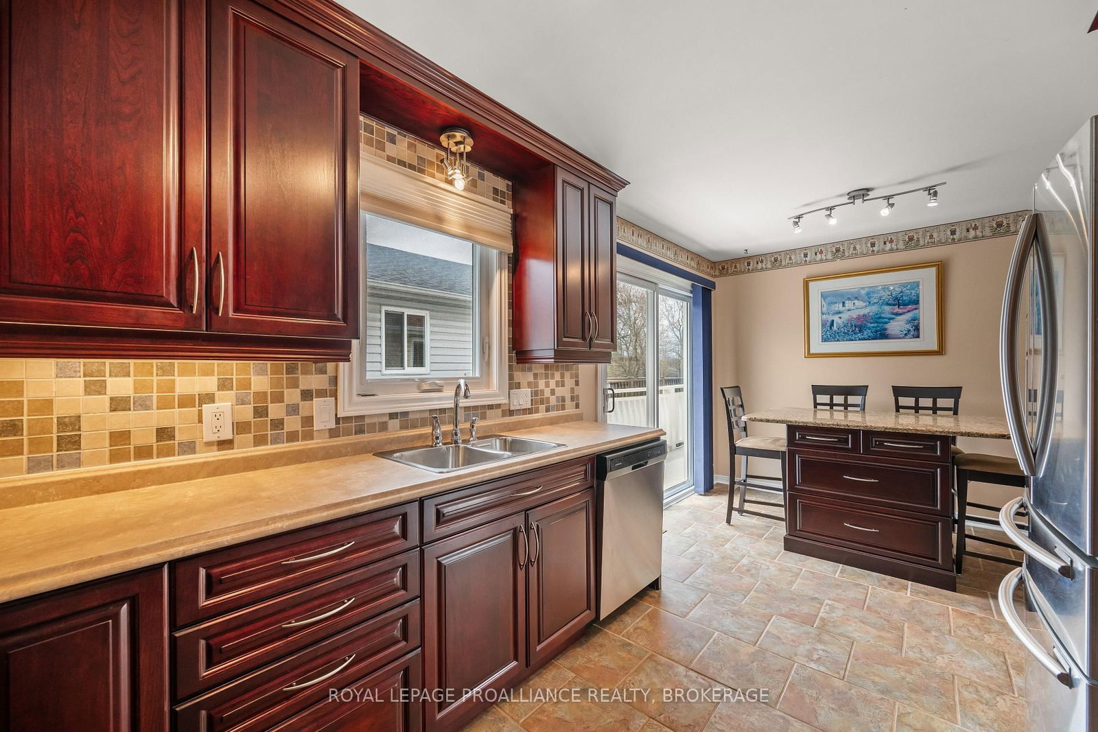 307 Amherst Drive • Loyalist, ON photo 14