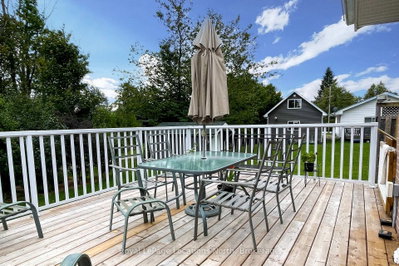 223 Pearson Street • Meaford, ON photo 8