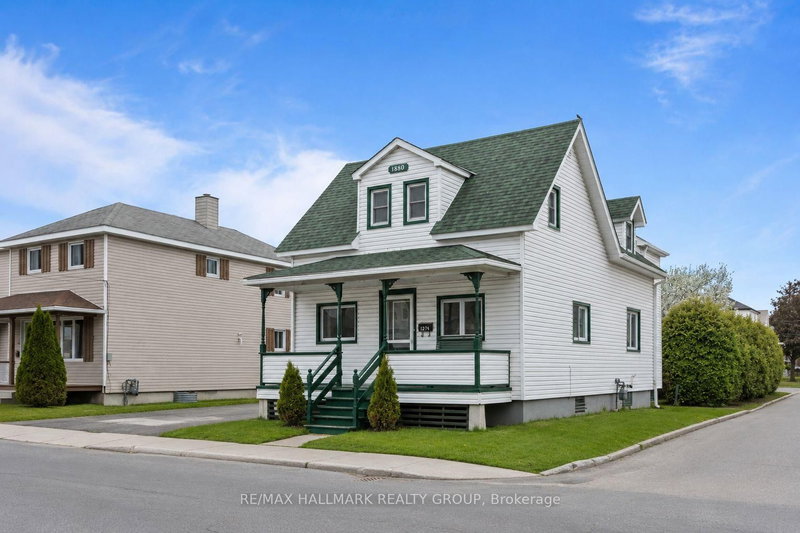 home for sale on 1274 Main Street E