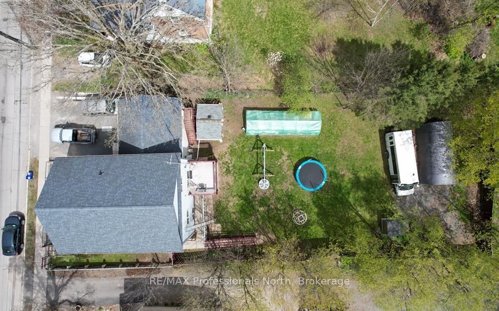 103 St Lawrence Street W • Madoc, ON photo 39