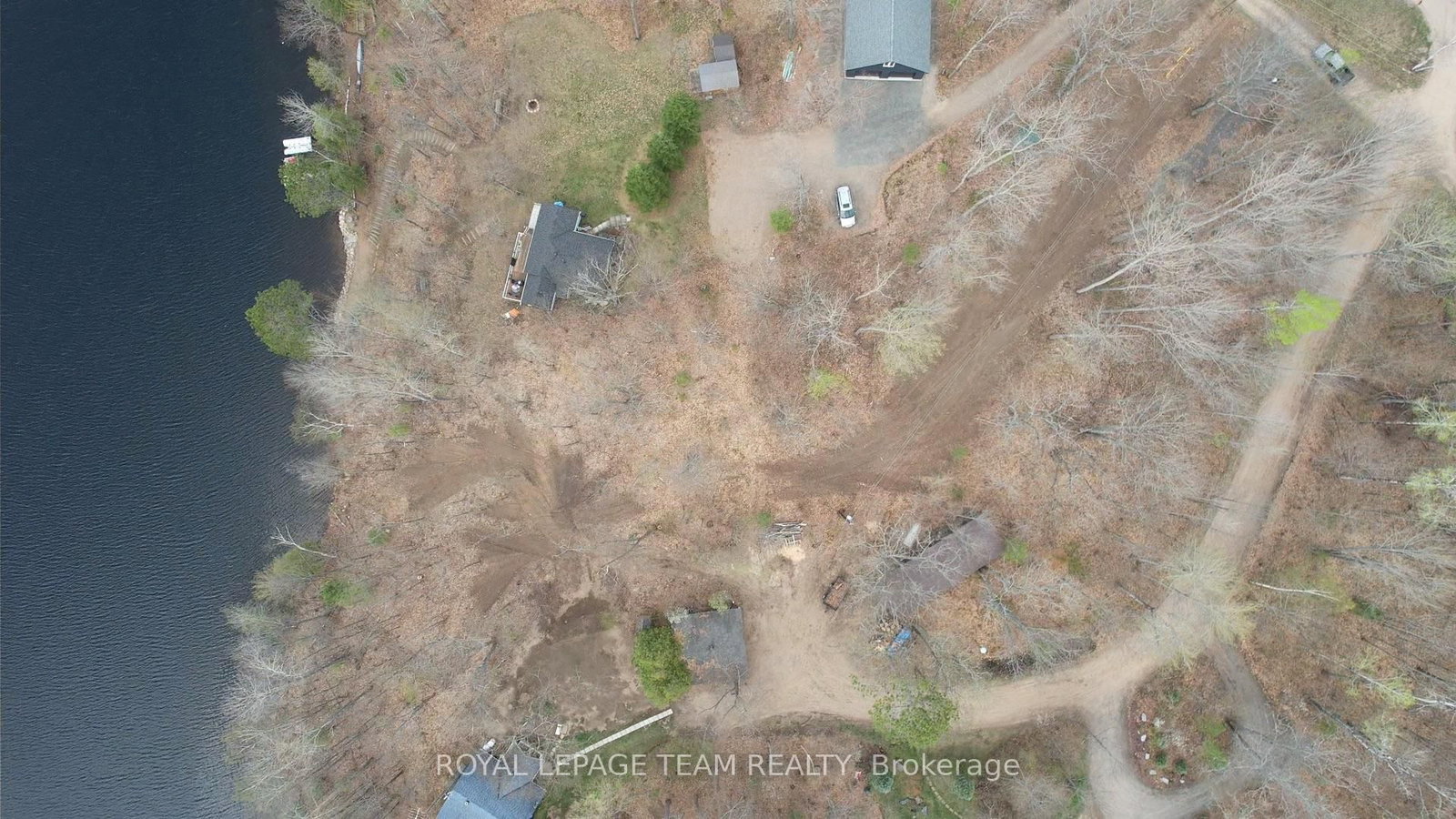00 Coghlan Lane • Barry's Bay, ON photo 21