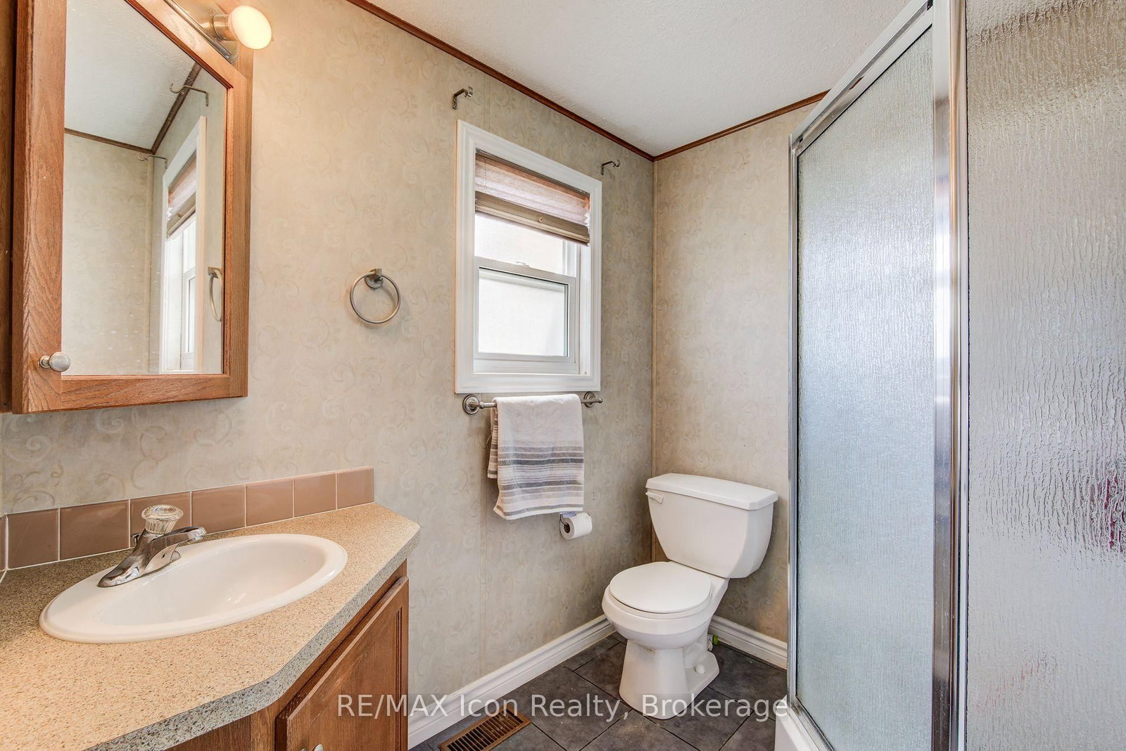 11 Hemlock Crescent • Puslinch, ON photo 23