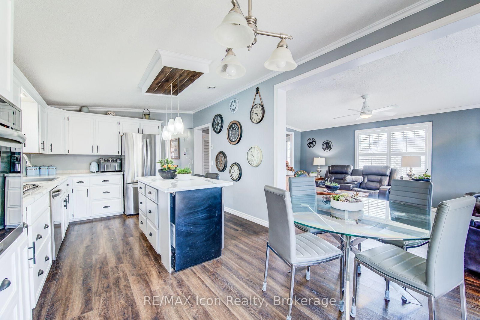 11 Hemlock Crescent • Puslinch, ON photo 8