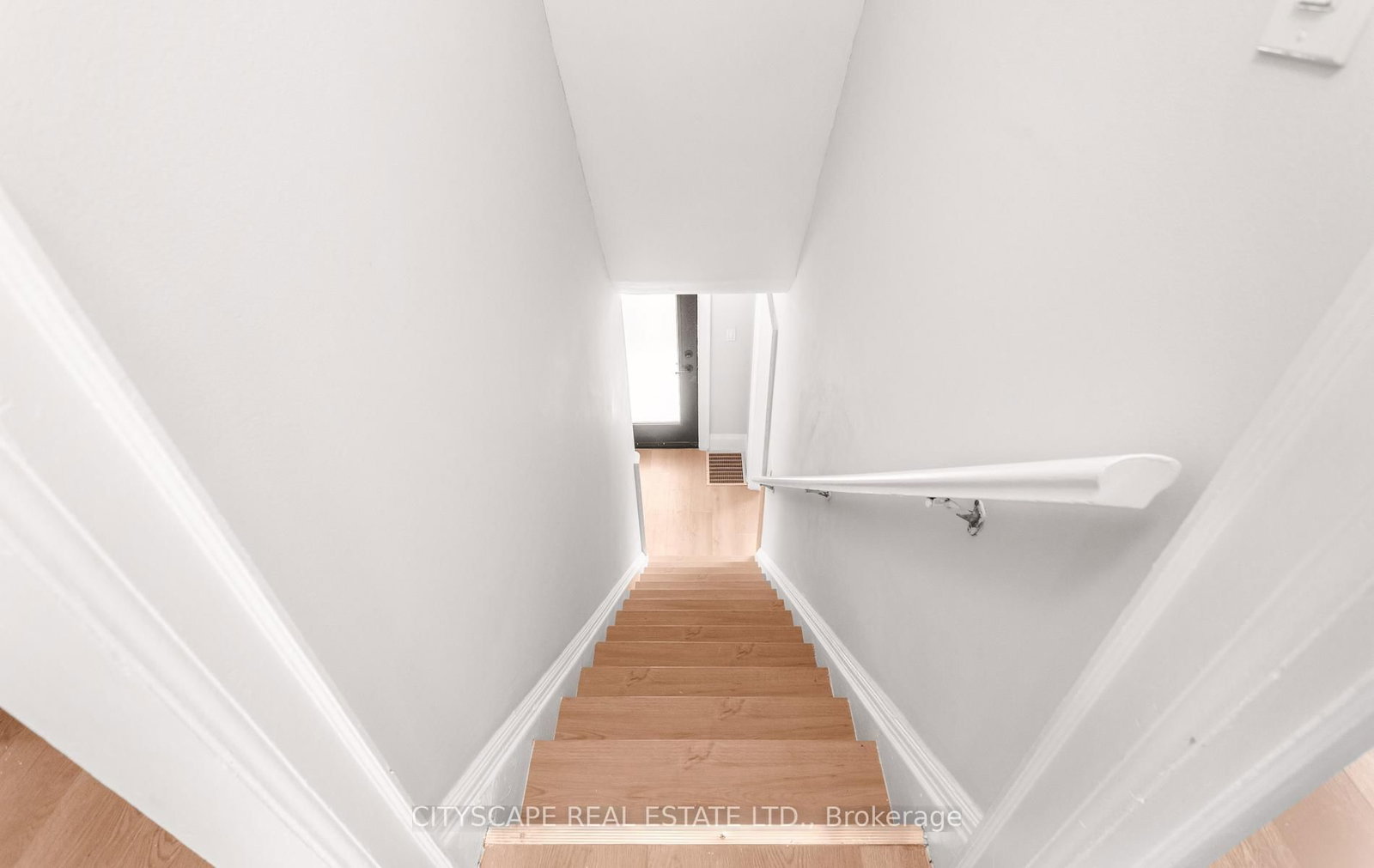 446 Argyle Street • Cambridge, ON photo 14