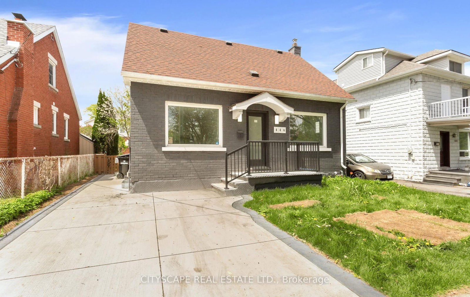 446 Argyle Street • Cambridge, ON photo 2