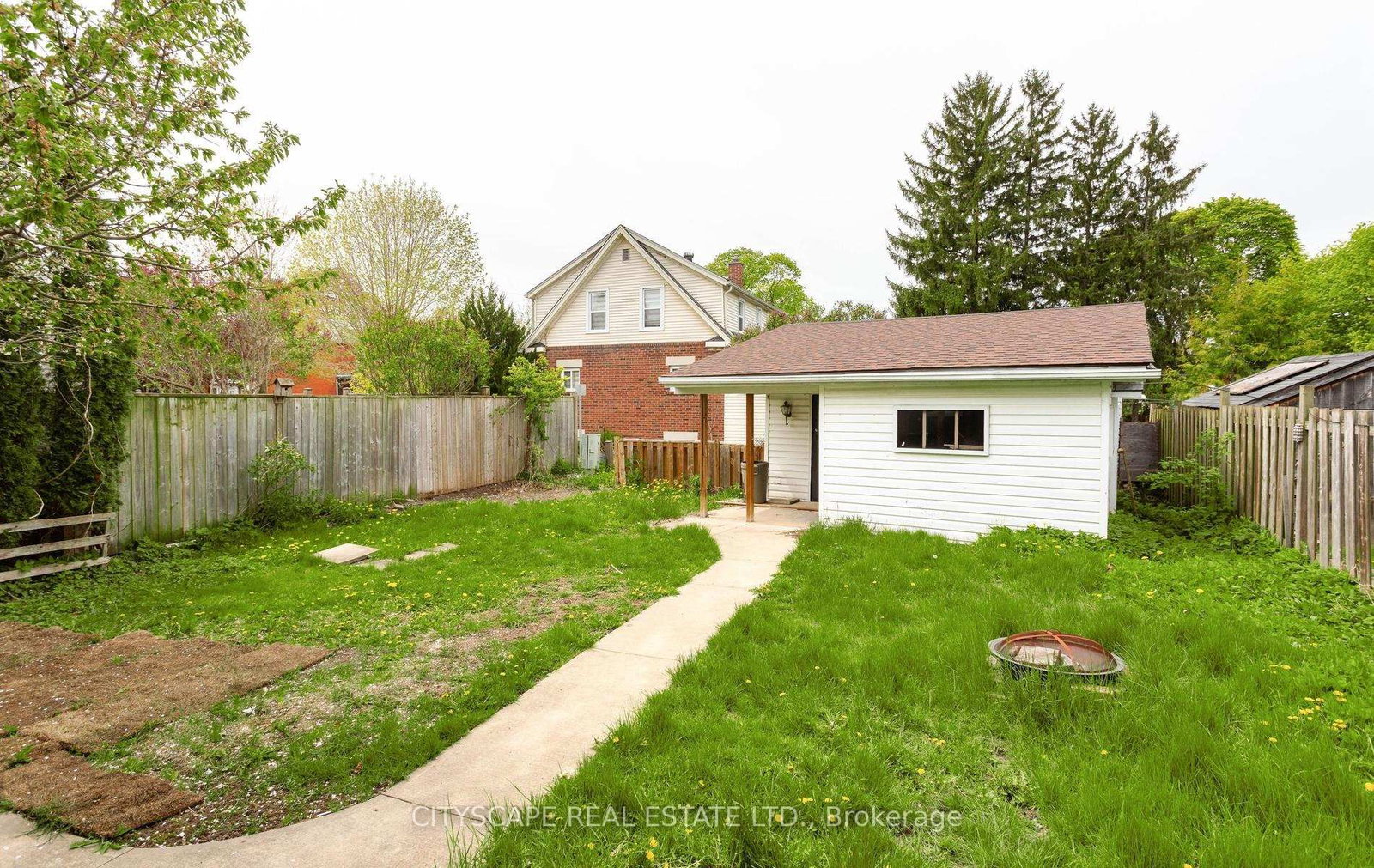 446 Argyle Street • Cambridge, ON photo 33