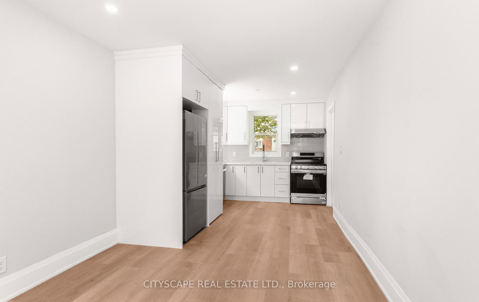 446 Argyle Street • Cambridge, ON photo 6
