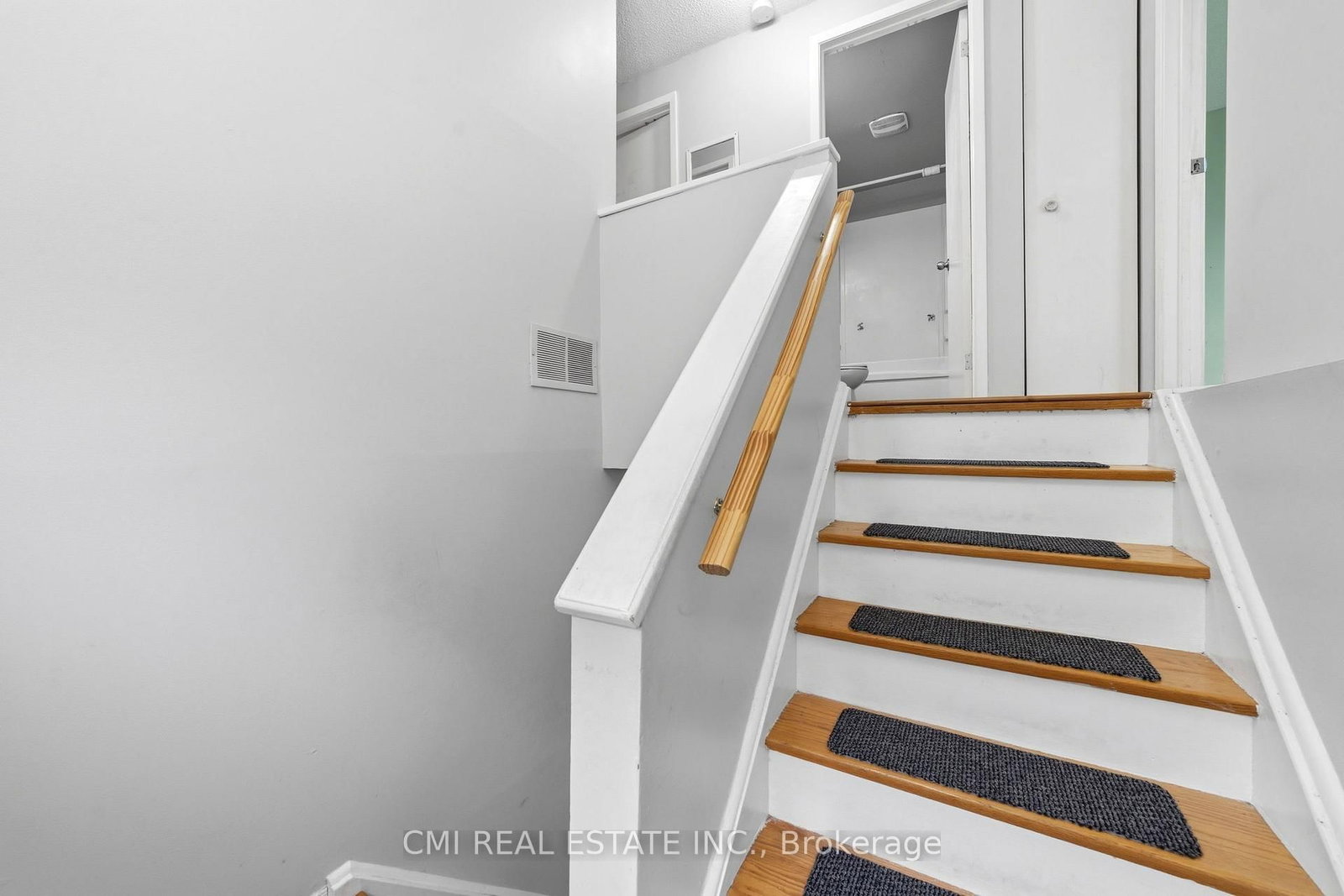 1300 Upper Ottawa Street • #44 • Hamilton, ON photo 32