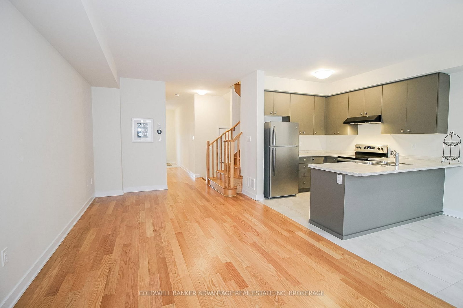 77 Keelson Street • Welland, ON photo 14