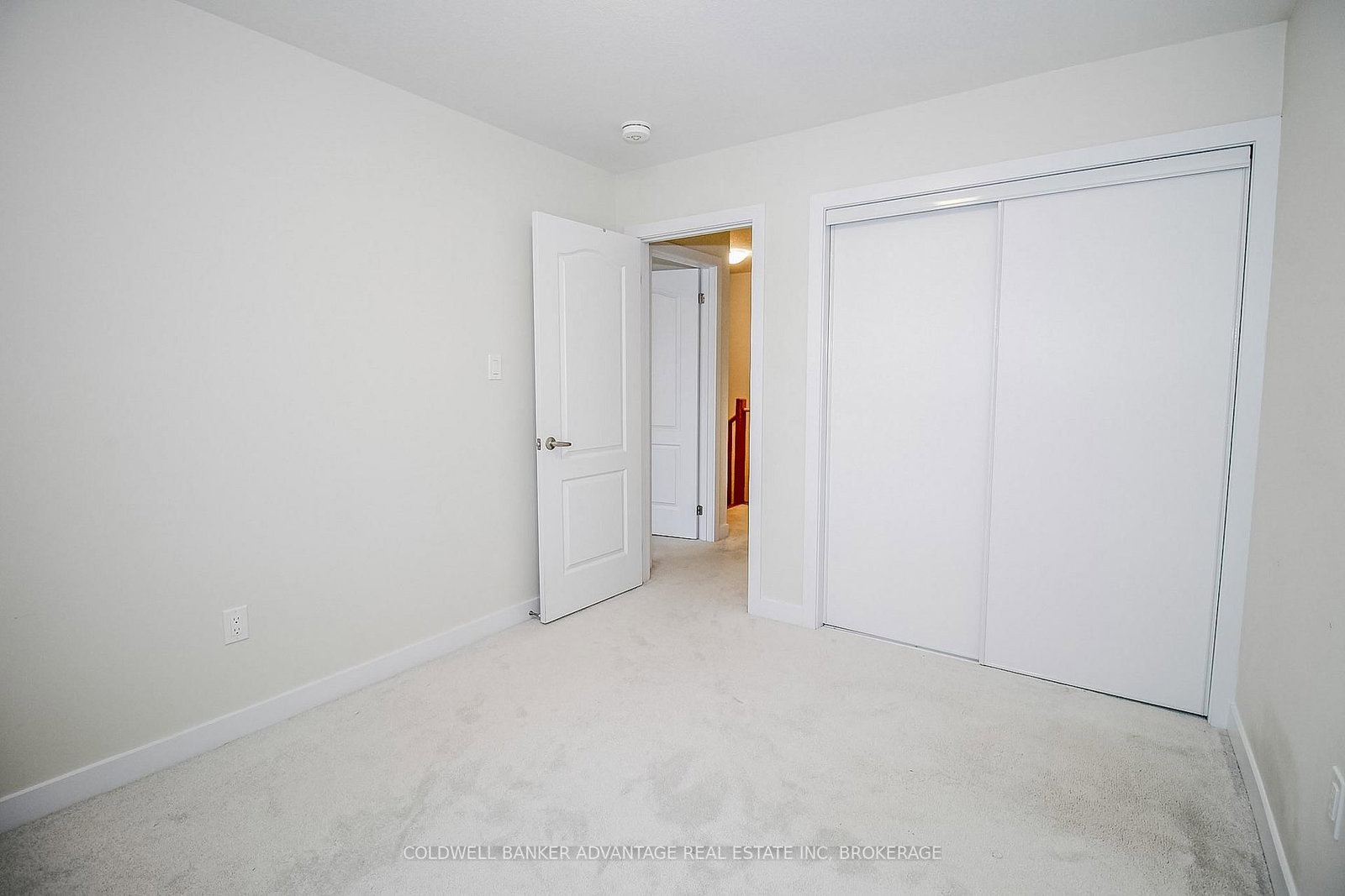 77 Keelson Street • Welland, ON photo 18
