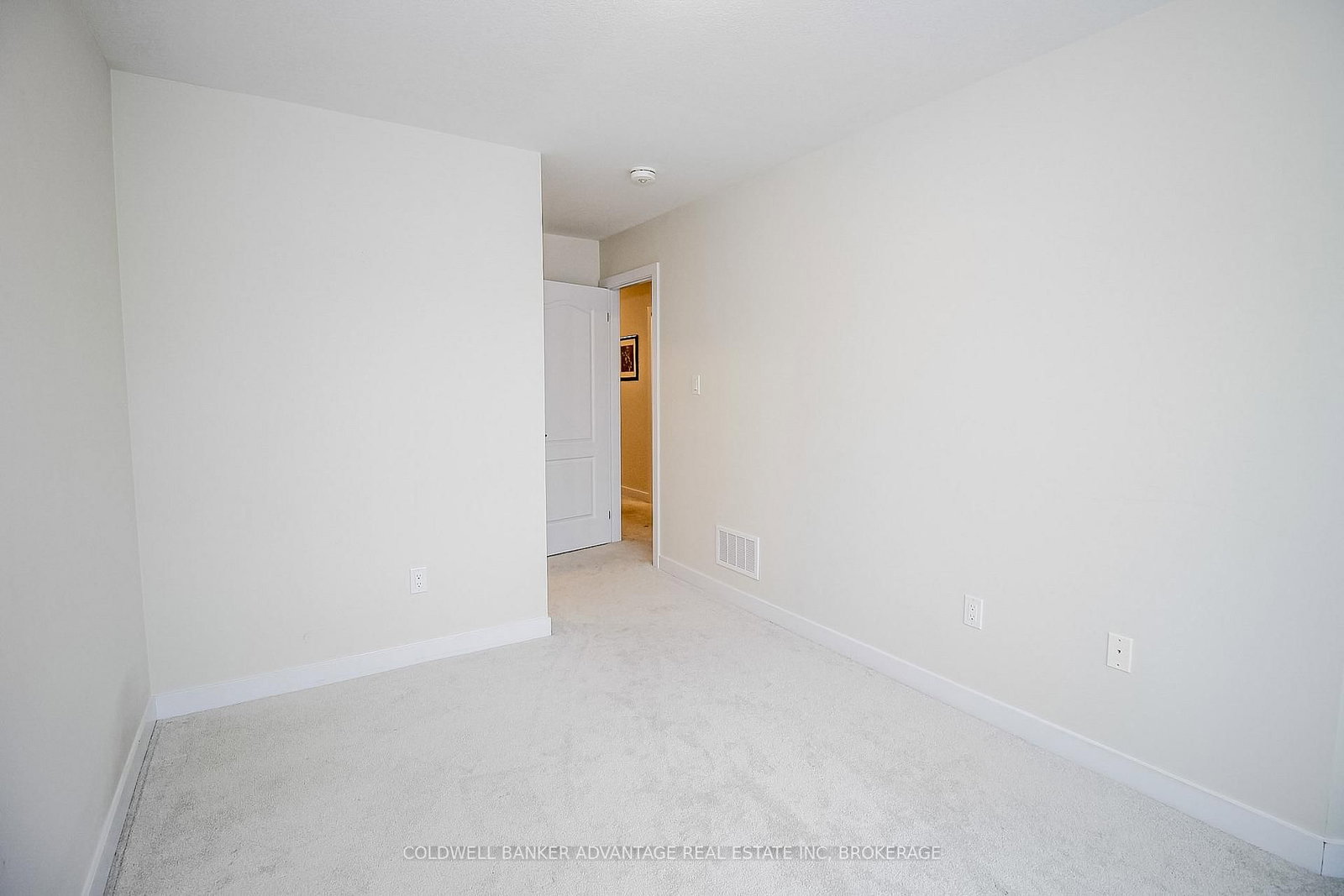 77 Keelson Street • Welland, ON photo 21