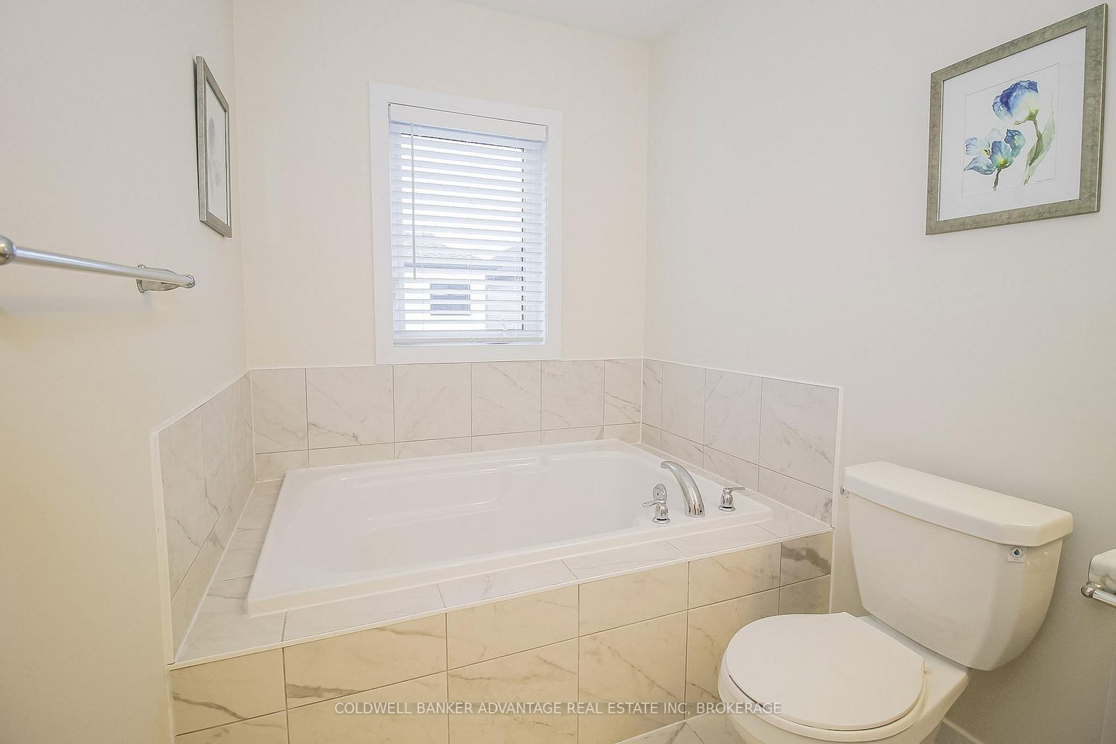 77 Keelson Street • Welland, ON photo 28