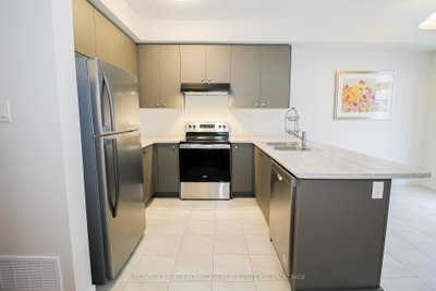 77 Keelson Street • Welland, ON photo 9