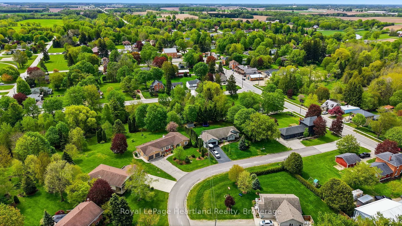 3008 Brookhaven Drive • Howick, ON photo 39