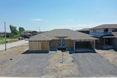39 Parkland Circle