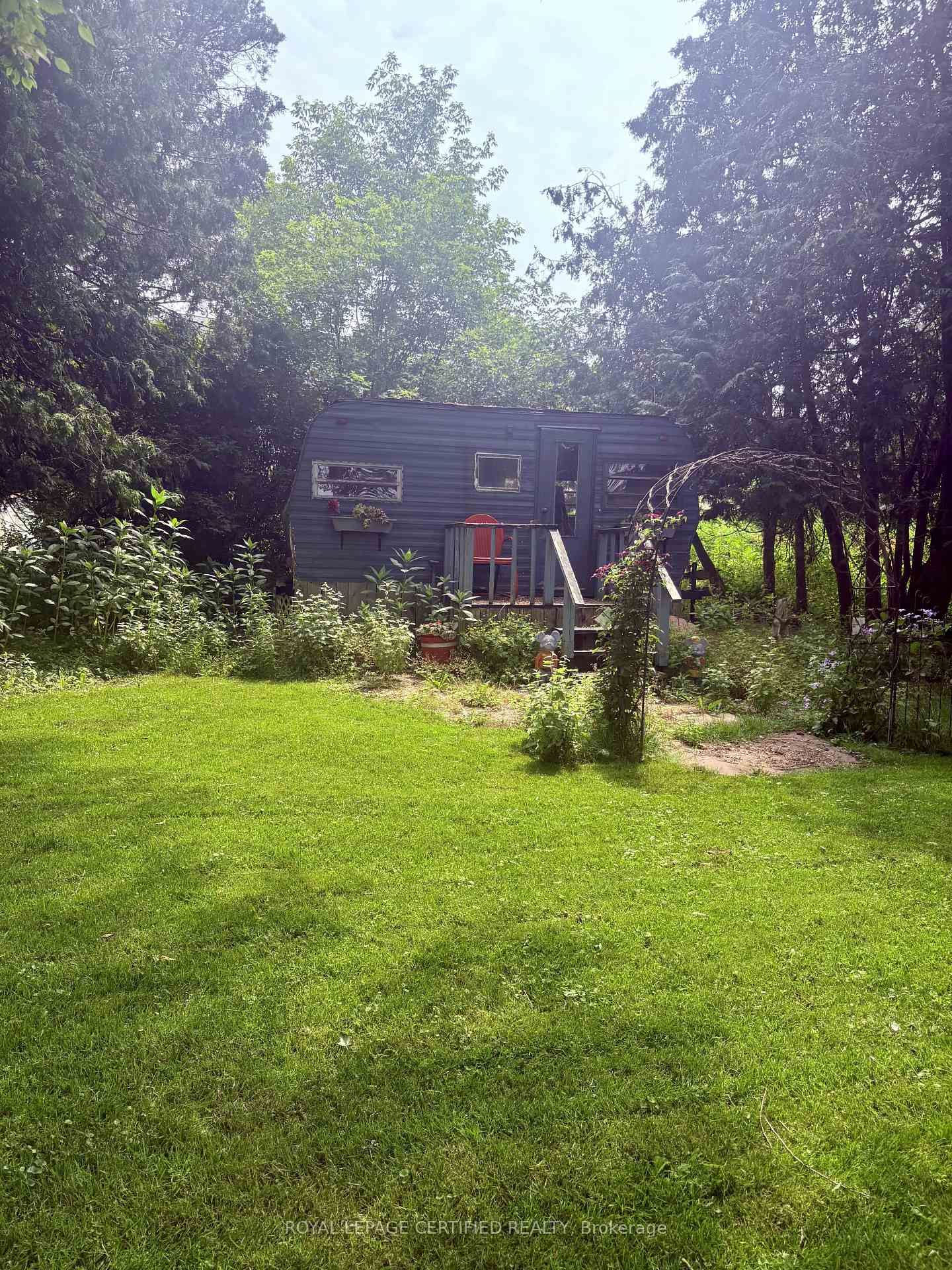 883 7th Avenue • Hanover, ON photo 32