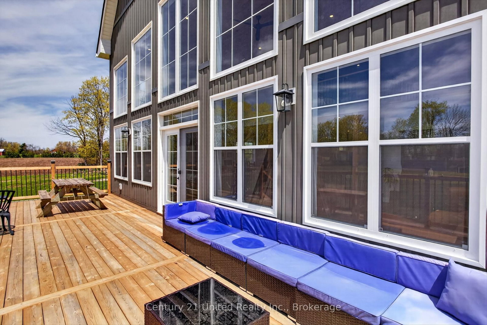 2348 North School Road • Selwyn, ON photo 43