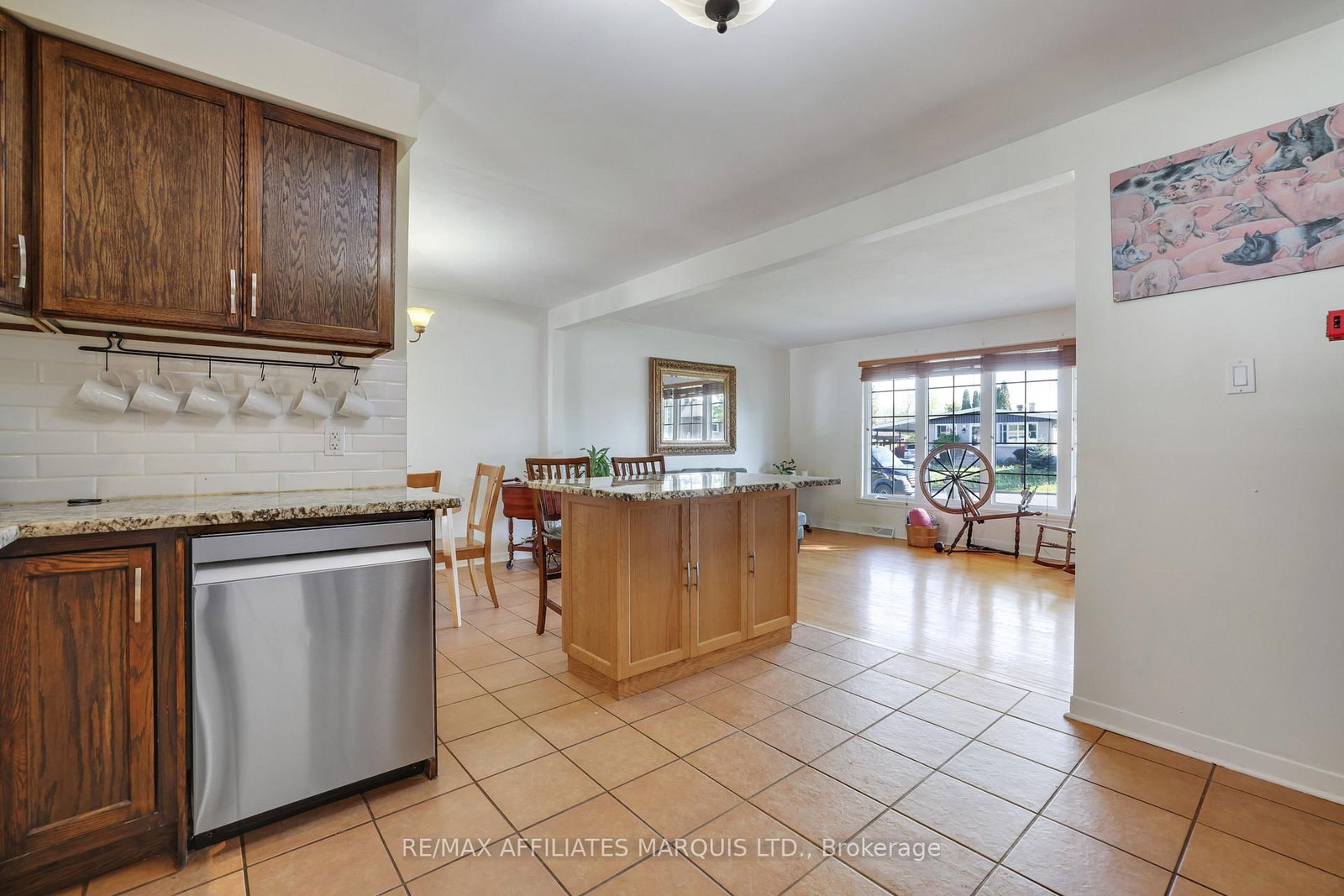 428 Bellevue Crescent • Cornwall, ON photo 11