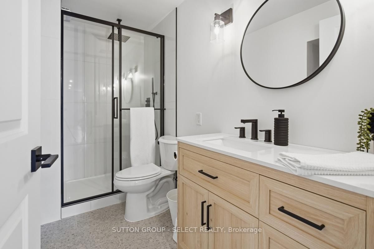 159 Collins Way • #49 • Strathroy-Caradoc, ON photo 35