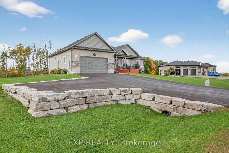 305 Moore Crescent