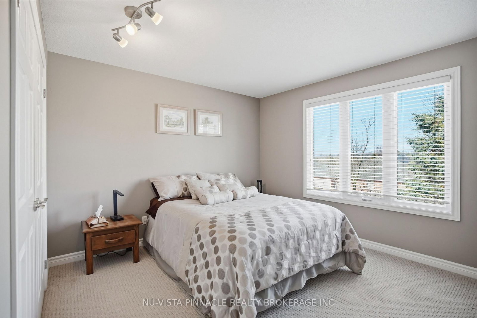 532 Rosecliffe Terrace - Photo 27