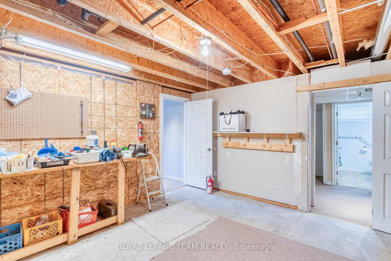 511 Kilburn Street - Photo 24