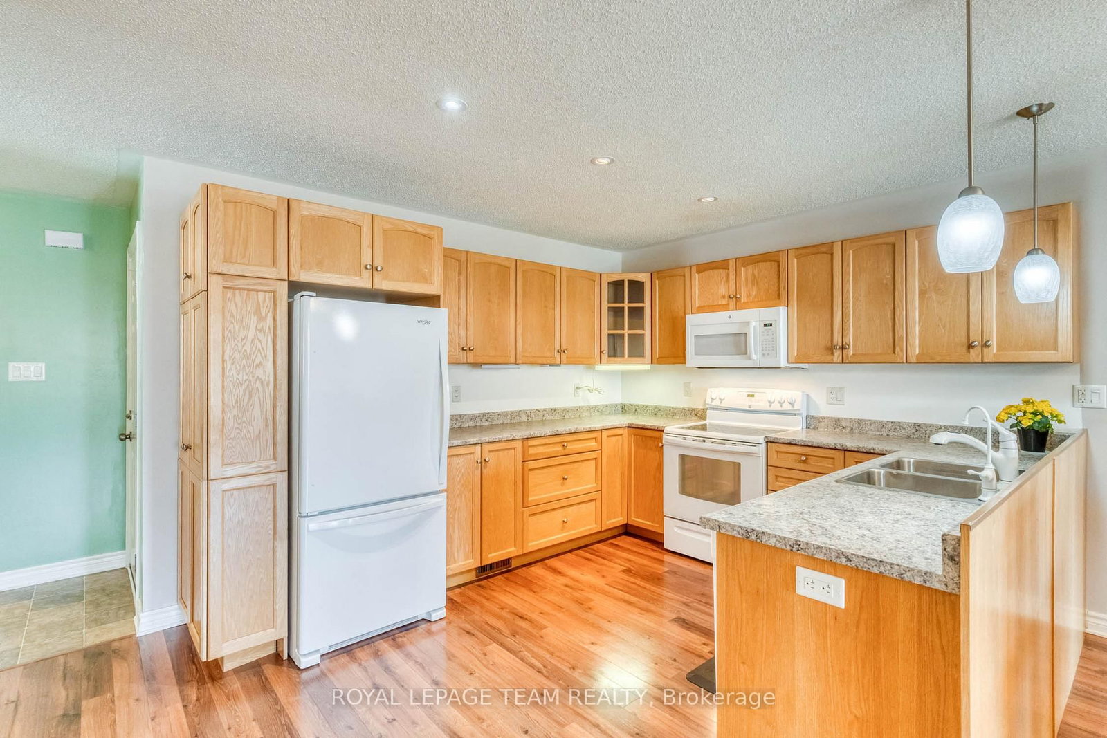 511 Kilburn Street - Photo 8