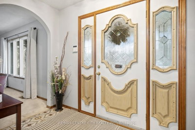 32 Brock Street • St. Thomas, ON photo 4