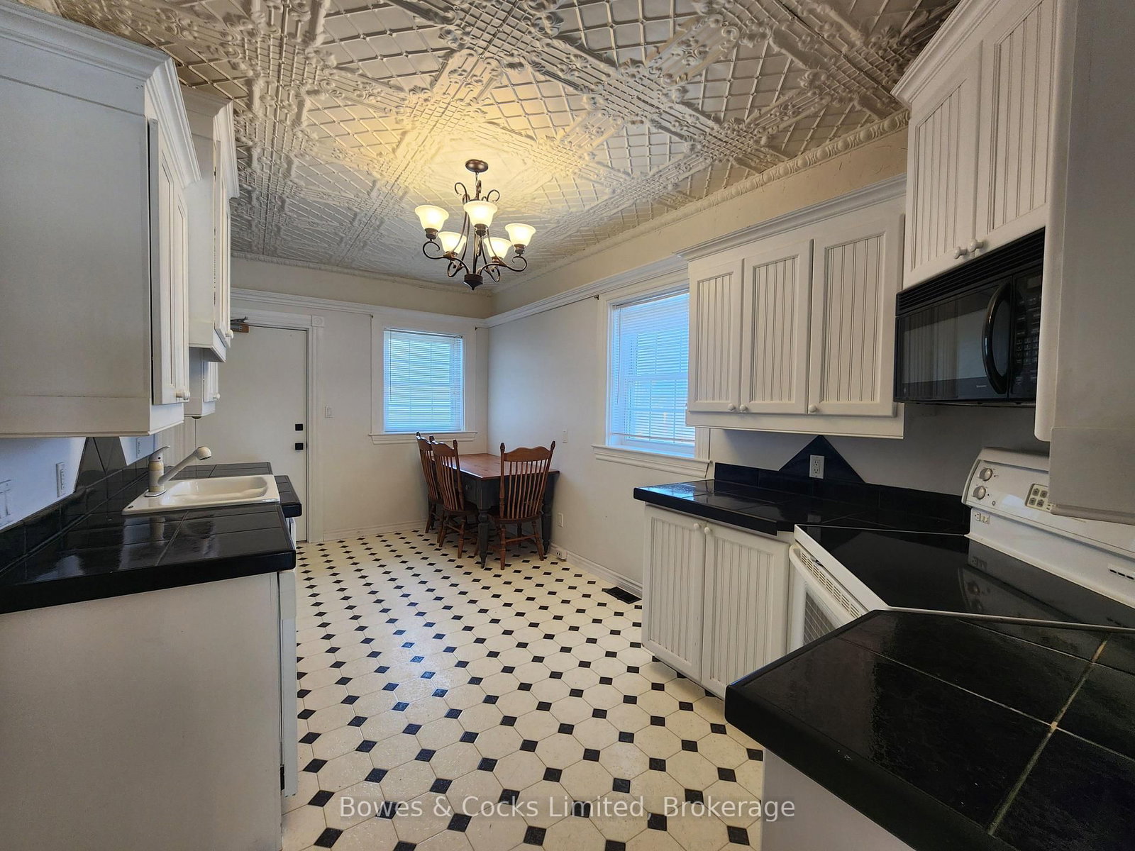 124 Maple Avenue • Dysart et al, ON photo 22