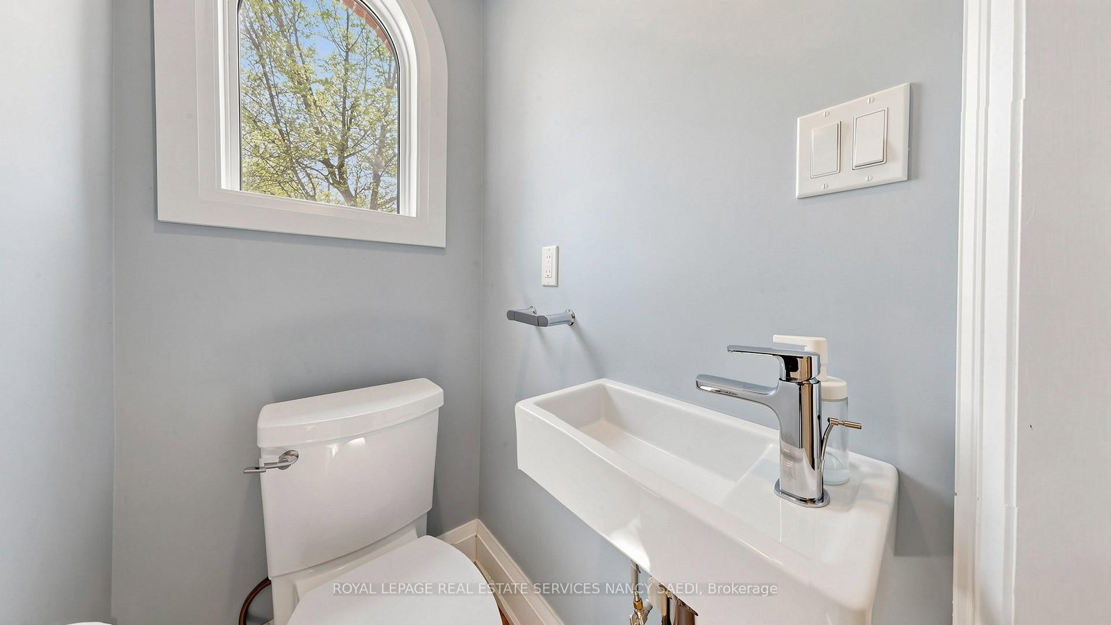 3 Oakwood Place • Hamilton, ON photo 13