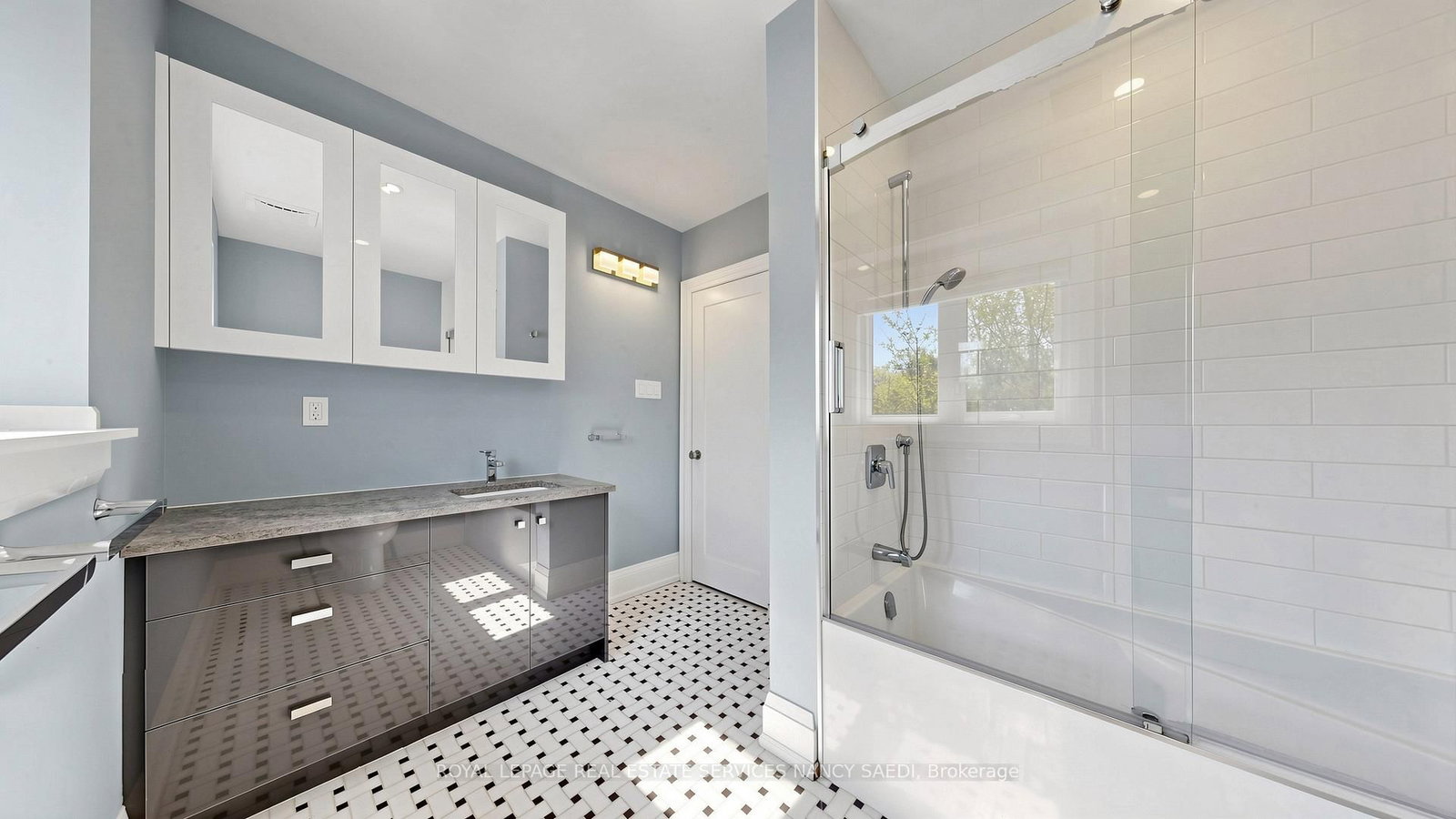 3 Oakwood Place • Hamilton, ON photo 19