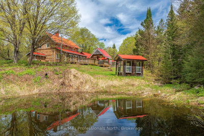 3569 Chetwynd Road — more photos